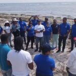 @SNSRD colaboradores de nuestra institución siembran 350 àrboles de uva de playa