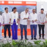 @RDMOPC: @LuisAbinader y @DeligneAB en la comunidad de La Otra Banda entrega del puente sobre el rio Yauya