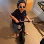 @ItoBisono: Mateo haciendo de las suyas en New York