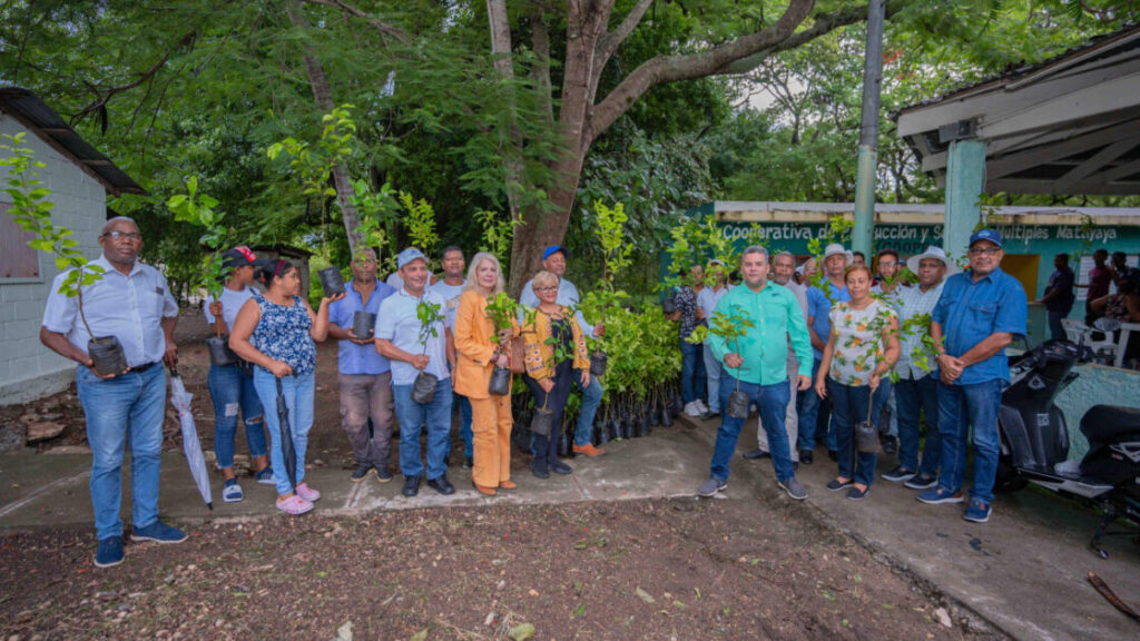 Programa “Siembra Tu Patio” impulsa la agricultura familiar en República Dominicana