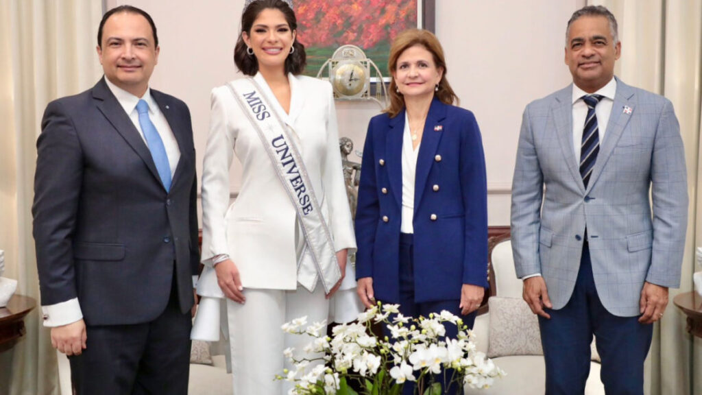 Vicepresidenta Raquel Peña recibe visita de Miss Universo 2023 y Miss República Dominicana 2024