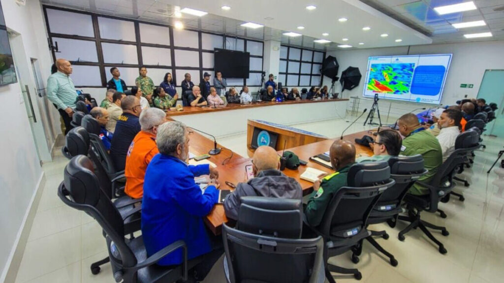 COE informa sobre la situación actual por el fenómeno meteorológico Beryl