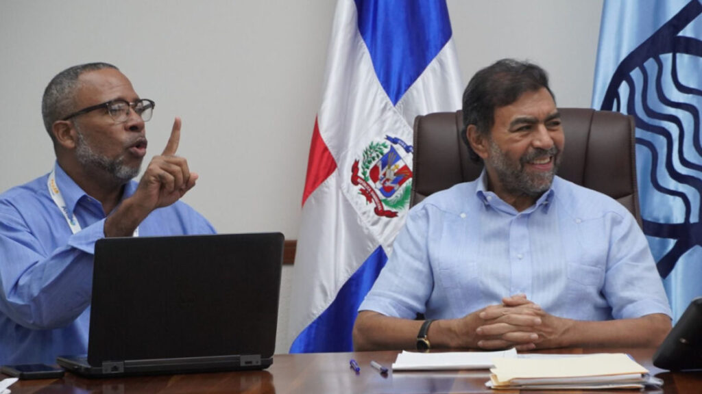 Indrhi recibe delegación de Onamet, Aemet y PMA; buscan fortalecer red de observaciones meteorológicas en RD