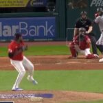 @JMena26 Emmanuel Clase salvó su partido número 46 para empatar con José Mesa (1995) la marca de la franquicia de Cleveland