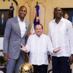 @JosePaliza reta a Al Horford un 21, de Puerto Plata para el mundo!!