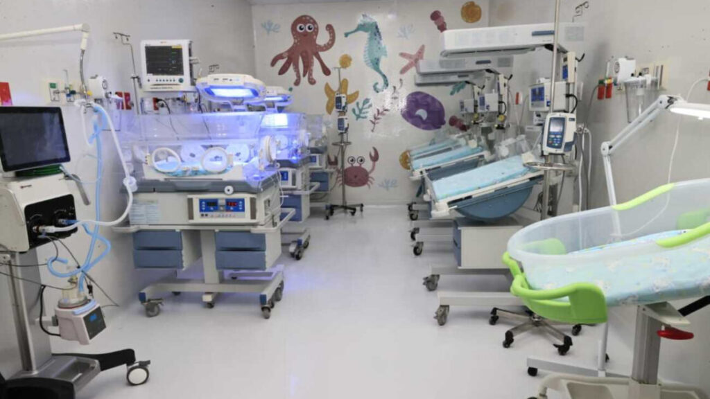 SNS deja en funcionamiento nuevas UCI Pediátrica, Neonatal y de Adultos, en nuevo Hospital de Boca Chica