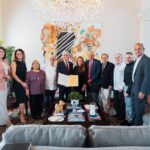 @CarolinaMejiaG reconoce como huespedes distinguidos al Dr. Luis Aberto Ferrao Delgado y al Dr Aguistín Rullán Toro, presidente y Rector Universidad de Puerto Rico