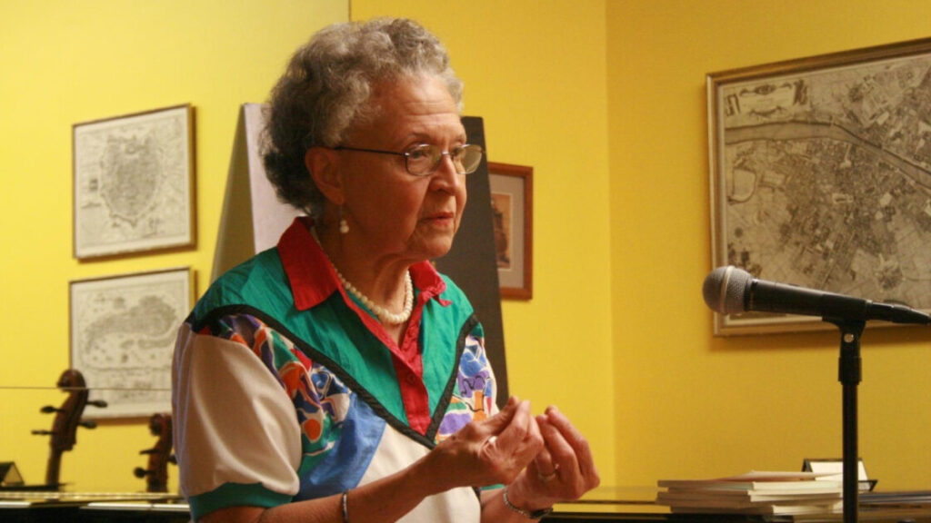 Renombrados escritores de la comunidad dominicana en el exterior participarán en la Feria del Libro 2024