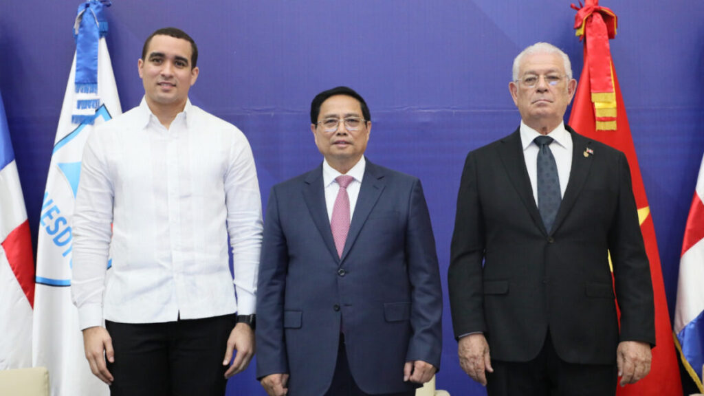 Primer ministro de Vietnam dicta conferencia en el Inesdyc sobre la política exterior de su país hacia América Latina y el Caribe