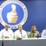 En la casa Nacional del @PRM_Oficial reunión entre @JosePaliza @CarolinaMejiaG y los presidentes y secretarios generales provinciales del @PRM_Oficial