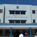 @TonyPena__ Hoy la Brisita Navideña pasó por @hospitalgautierrd, el Hospital Infantil Doctor José Manuel Rodríguez Jimenes y el @hospitalmoscosopuello