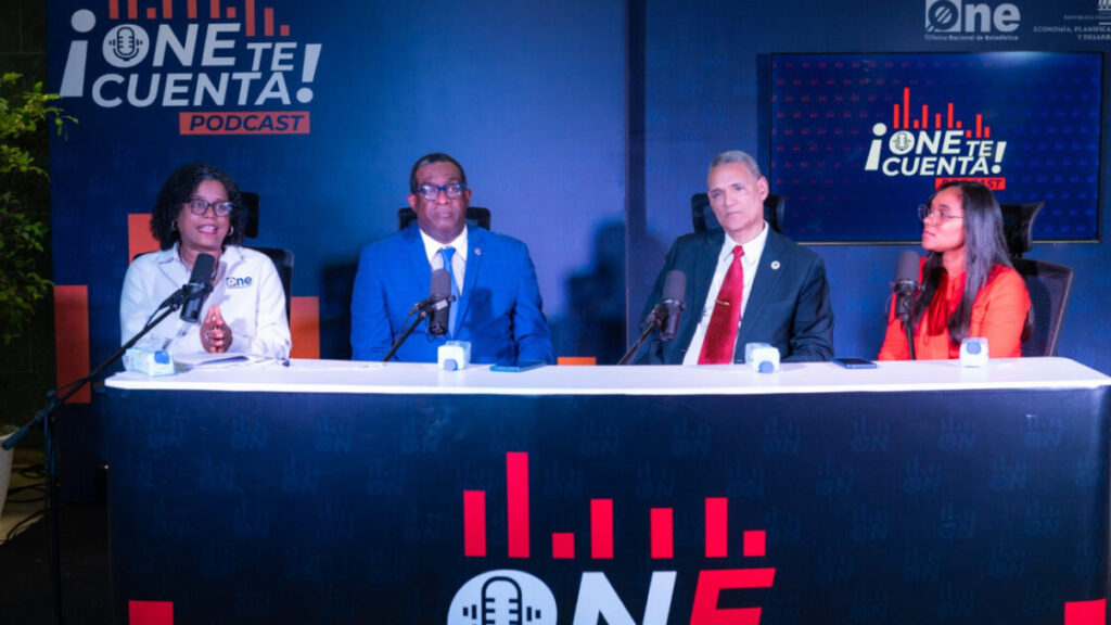 Realizan primera feria educativa “ONE te Cuenta” para promover la cultura estadística en el país