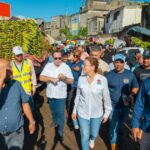 @JosePaliza: Recorrimos el mercado de la Duarte, su saneamiento y modernización es una deuda de décadas. Junto a nuestra alcaldesa @CarolinaMejiaG iniciaremos el proceso para transformar este importante espacio de la capital dominicana