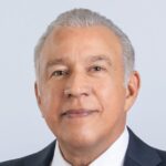 Andrés Bautista García, les desea Feliz Navidad y próspero nuevo año 2025 al pueblo dominicano