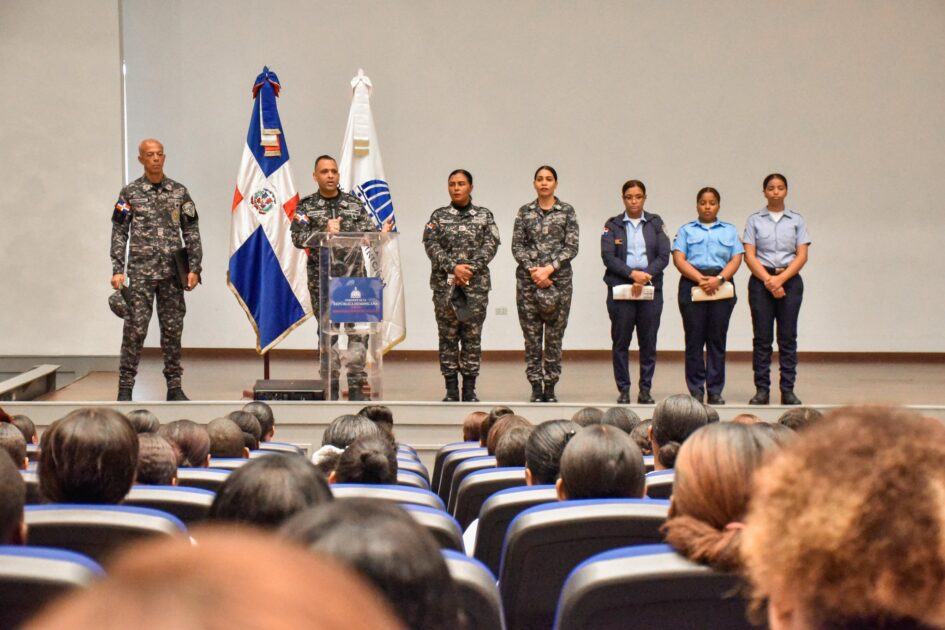 @PoliciaRD Ministerio de Interior y Policía recibe a más de 170 nuevos aspirantes para reforzar la seguridad ciudadana