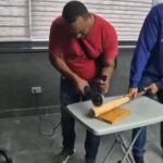 @JMena26 Aquí los videos cuando revisan el bate de Gustavo Núñez