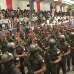EN VIVO | Desfile Militar con motivo a 212 años del natalicio de Juan Pablo Duarte y Díez, con la presencia del Presidente de la RD @LuisAbinader