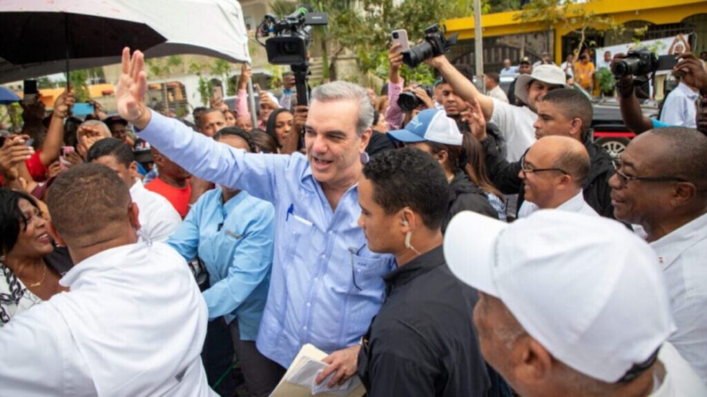 AGENDA PRESIDENCIAL | Presidente  RD .@LuisAbinader agotará agenda este domingo en el Gran Santo Domingo