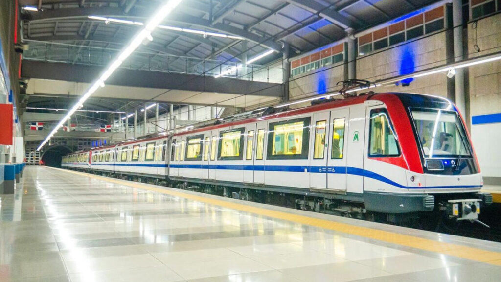 Metro de Santo Domingo operará con trenes de seis vagones a partir de julio 2025