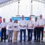 @LuisAbinader inauguró la carretera asfaltada hacia la presa de Palomino, beneficiando a las comunidades de Arroyo Cano, La Guama, Guayuyal, Villa Palomino y Bohechío, en San Juan, con una inversión de RD 307 millones