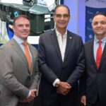 @SantiagoHazim Anoche participamos en el lanzamiento de una gran alianza para beneficio del sector salud de nuestro país