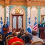 @JosePaliza “No se le va a pedir a RD que acepte una ola masiva de migración haitiana, ningún país del mundo puede tolerar eso, y no se le puede exigir que este país lo haga”, Marco Rubio. ¡Gracias @StateDept por su visita!