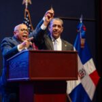 @PachecoAlfredoO agradece a @RepEspaillat por su incansable trabajo en favor de la comunidad dominicana en el exterior