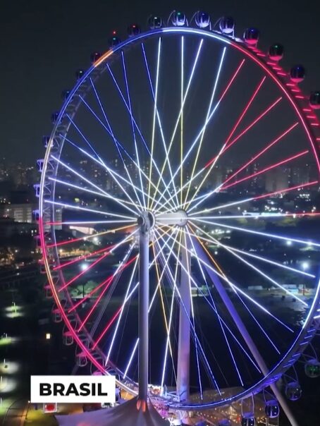 @MirexRD En el marco de la celebración del 181 aniversario de la Independencia Nacional, emblemáticos edificios alrededor del mundo se vistieron de azul, rojo y blanco en honor a República Dominicana