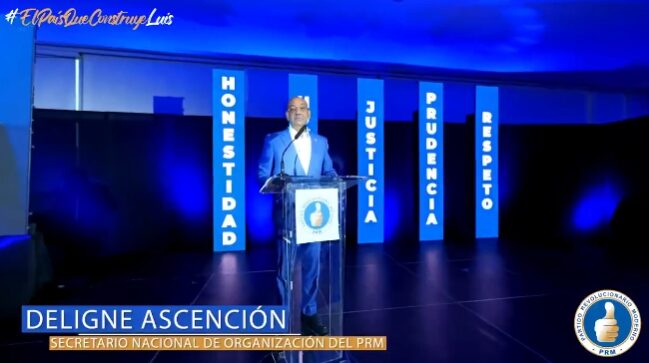 @DeligneAB invita a compañeros del @PRM_Oficial de la Diáspora dominicana en España a Conferencia “ElPaisQueConstruyeLuis” este sabado 15 de marzo