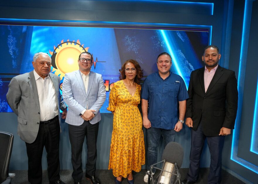 @JeanLuisRJ Tuve el honor de ser entrevistado en el #SolDeLaTarde, donde compartí las grandes transformaciones en el Sistema Portuario Dominicano