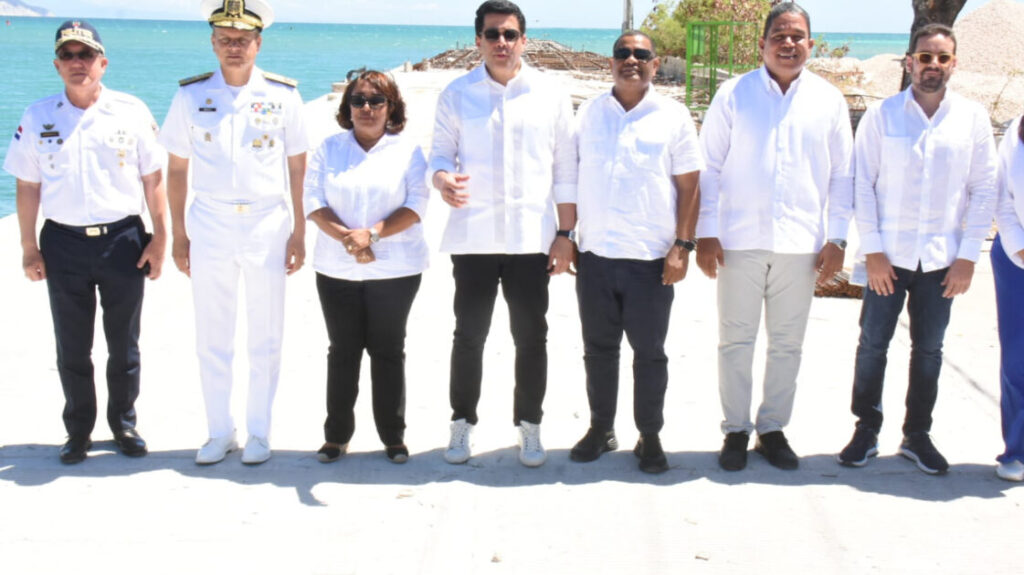 @TurismoRD inicia construcción de la terminal de cruceros en el puerto de Barahona