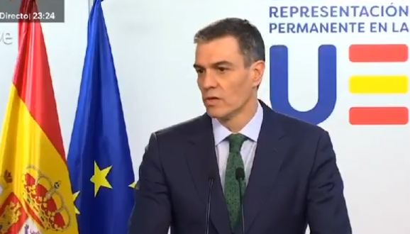 @EscarletBenzan El presidente del Gobierno, Pedro Sánchez, se ha disculpado “en nombre de España 🇪🇸 ” con República Dominicana