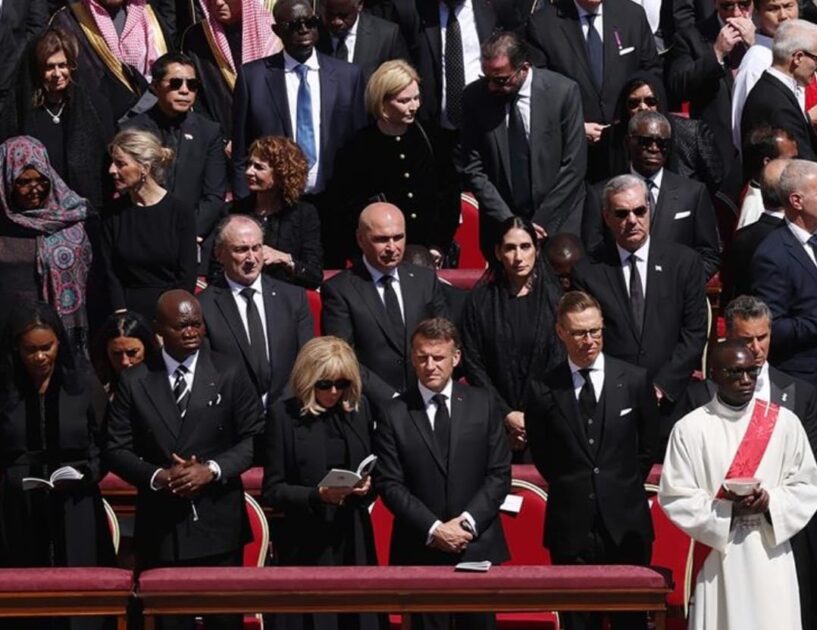 @SanzLovaton Nuestra identidad está marcada por valores de fe, esperanza y respeto, y hoy vemos reflejado ese compromiso en un escenario tan importante para el mundo
