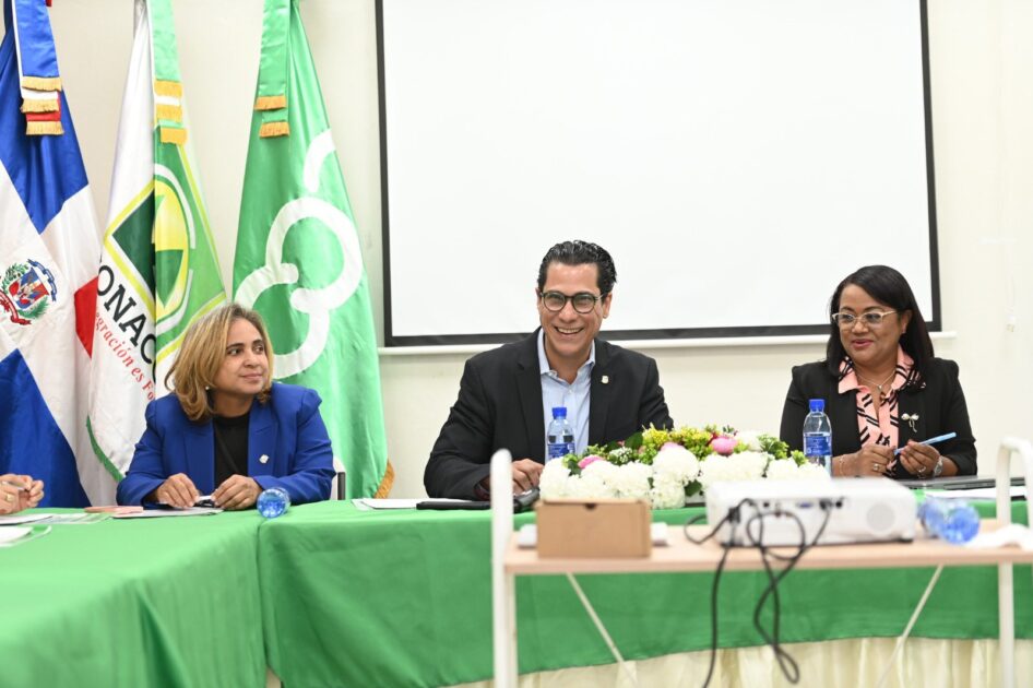 @DiputadosRD Comisión Permanente de asuntos Cooperativos s reúne con Consejo Nacional de Cooperativas