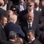 @G_GomezJ @LuisAbinader y @RealDonaldTrump se saludaron cordialmente y conversaron por varios minutos
