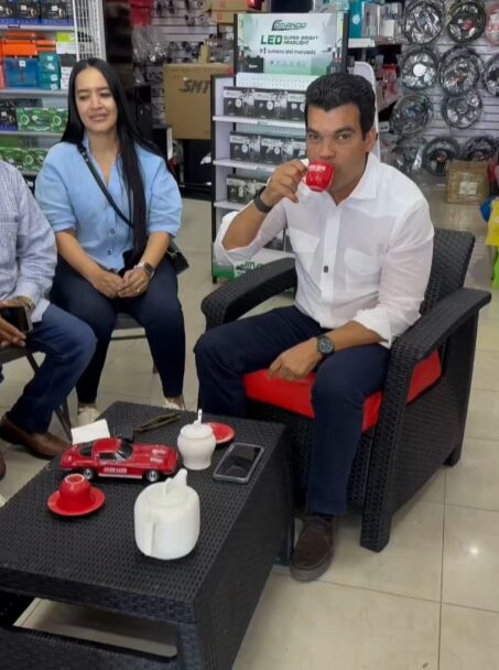 @WArnaudBisono Hoy iniciamos nuestro sábado temprano en La Vega, cumpliendo con algunos compromisos