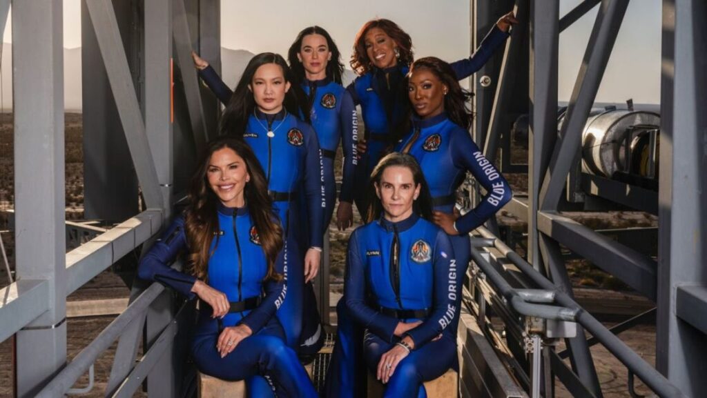 @RaquelPenaVice Hoy despegó el primer vuelo espacial comercial liderado e integrado exclusivamente por mujeres