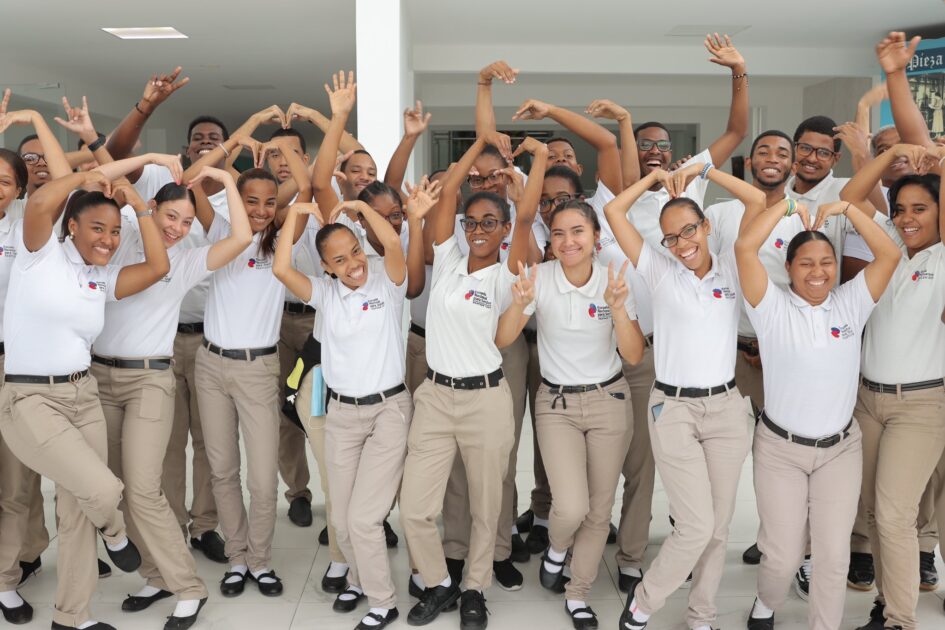 @SuperateRDO Iniciativa para jóvenes promueve el aprendizaje cultural y histórico