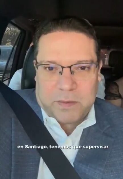 @SanzLovaton Seguimos en Santiago y vamos rumbo a las zonas francas como parte de las operaciones de @AduanaRD