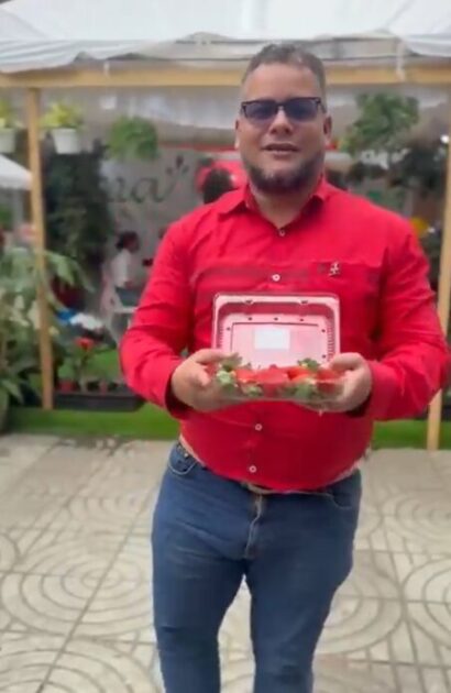 @CaamanoVive Hecmilio Galván te invita a Cosntanza, la Capital de las fresas