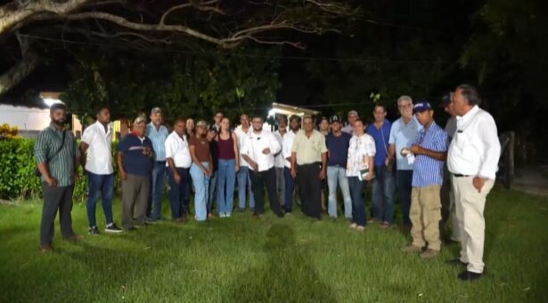 @CaamanoVive Hecmilio Galván No importa la hora, siempre estamos dispuestos a dejar una huella