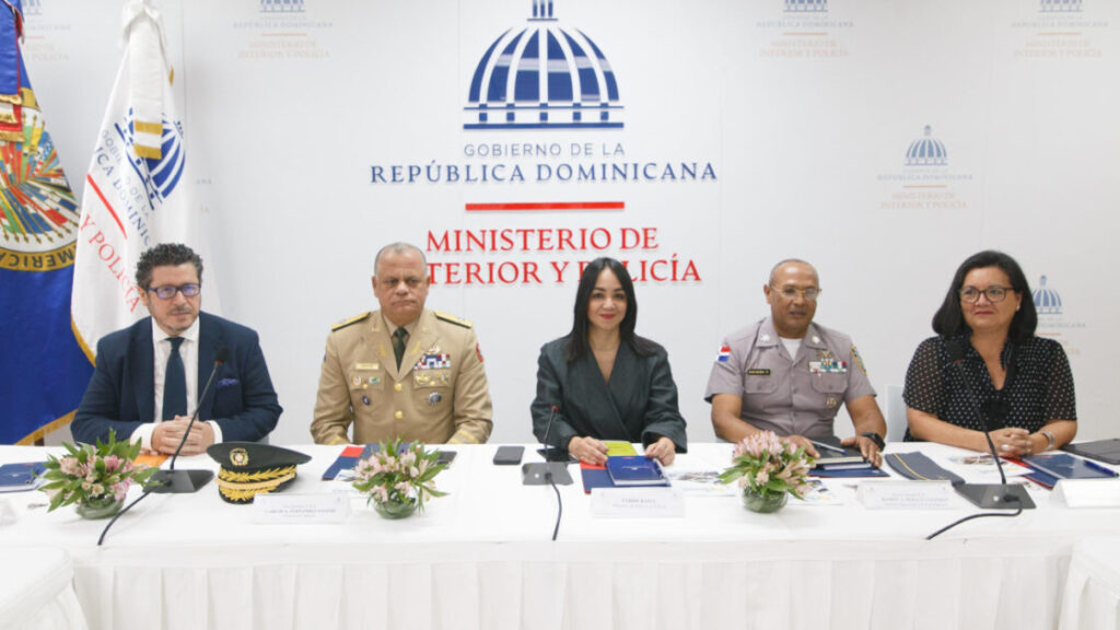 Autoridades y OEA impulsan plan de acción para frenar el tráfico ilícito de armas en Centroamérica y República Dominicana
