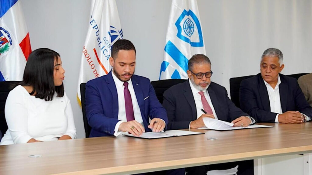 DGDC y Jaycees’72 firman acuerdo para impulsar el liderazgo comunitario y el desarrollo sostenible