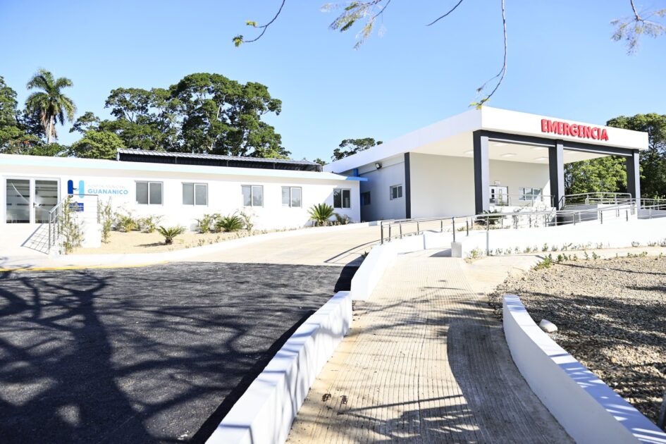 DrMarioLama Hoy viernes, el ministro de la Presidencia,@JosePaliza encabezará la entrega del remozado, ampliado y equipado hospital de #Guananico en la provincia de Puerto Plata
