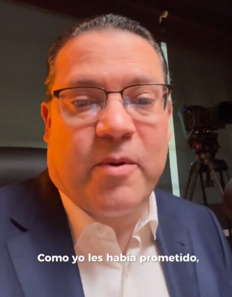 @SanzLovaton Lo prometido es deuda. El Salón de la Fama del béisbol tiene nombre dominicano… y lo tendremos en #YayoPintoPodcast.@45PedroMartinez