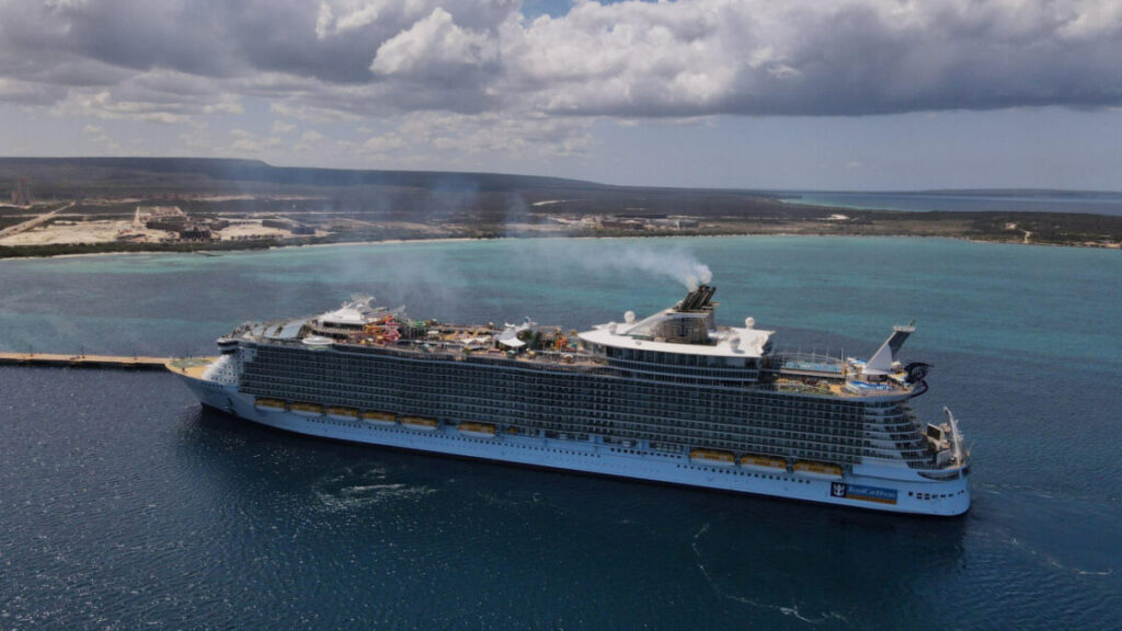 República Dominicana se consolida como destino preferido de la región con la llegada de más de 390 cruceros con casi 1.3 millones de cruceristas
