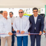 Ministro Paliza inaugura parque infantil en Ciudad Juan Bosch; supervisa obras en la comunidad