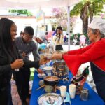 @TurismoRD Con la participación de 16 Juntas de Vecinas de #TuCiudadColonial, se celebró hoy domingo la cuarta edición del concurso «Habichuelas con Dulce», en el Parque Billini