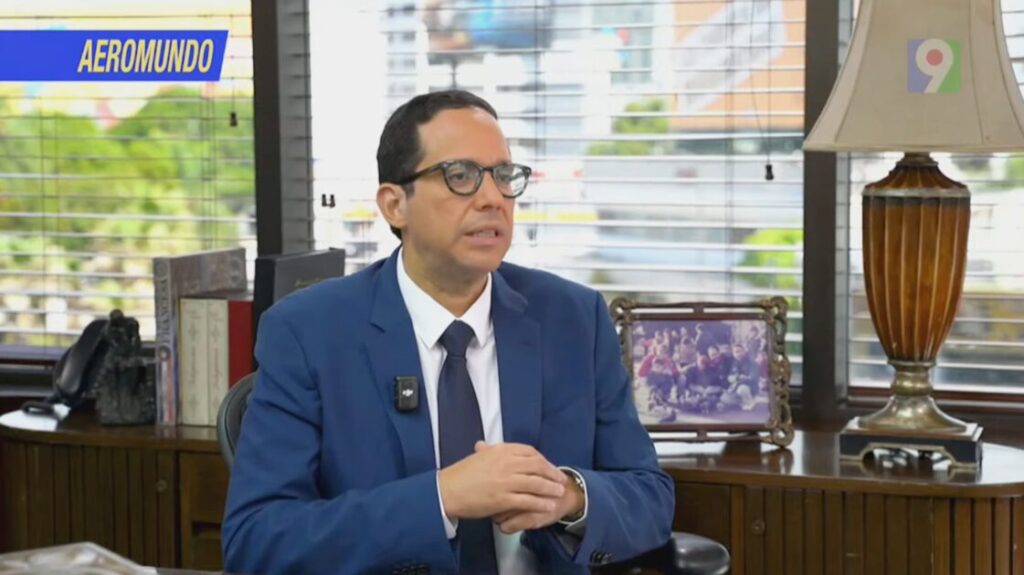 Entrevista a @SigmundFreund en  Aeromundo con G_GomezJ