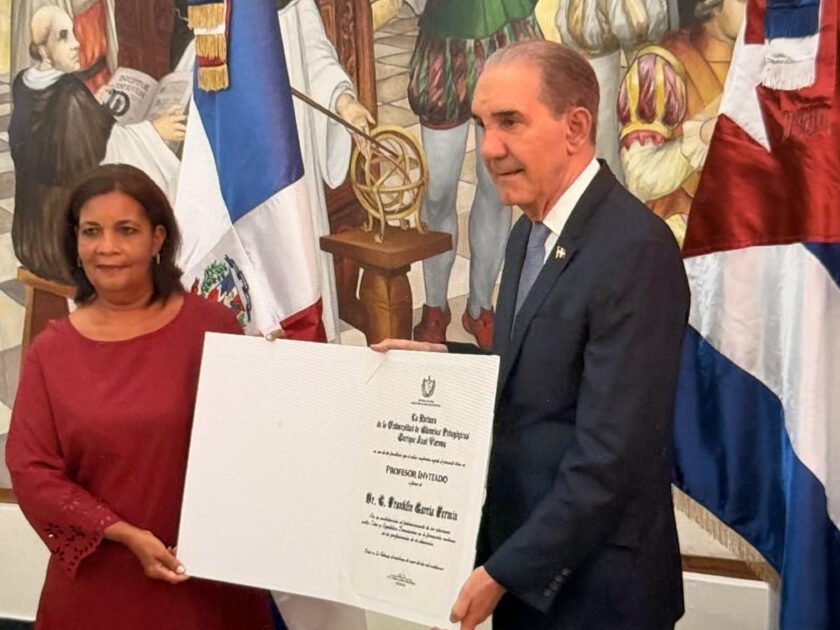@FGarciaFermin es reconocido por la UASD y la Universidad de ciencias Pedagógicas Enrique José Varona de Cuba